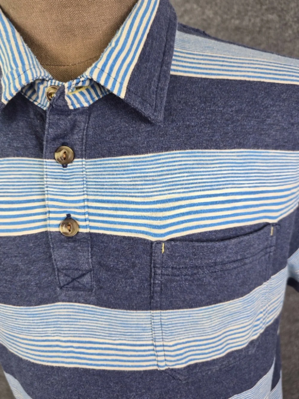 The North Face Men's Brownfield Striped Jersey Polo Shirt Blue White Pocket Size